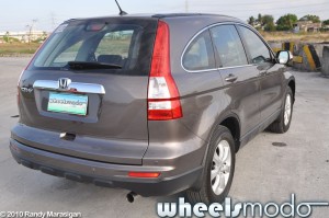 Honda CR-V review picture: Rear-Side
